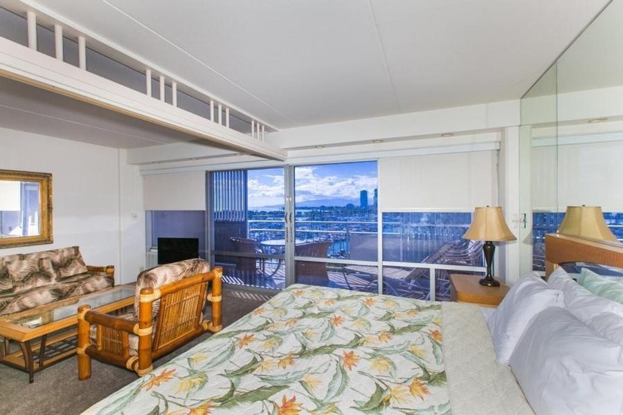 Ilikai Tower One Bedroom Harbor View Honolulu Exterior photo